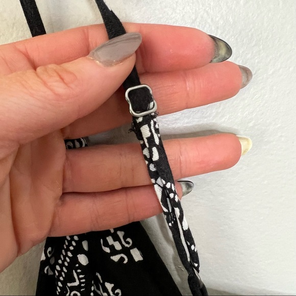 Abercrombie & Fitch aztec tribal mini dress-black, white, size small, summer - Picture 4 of 12